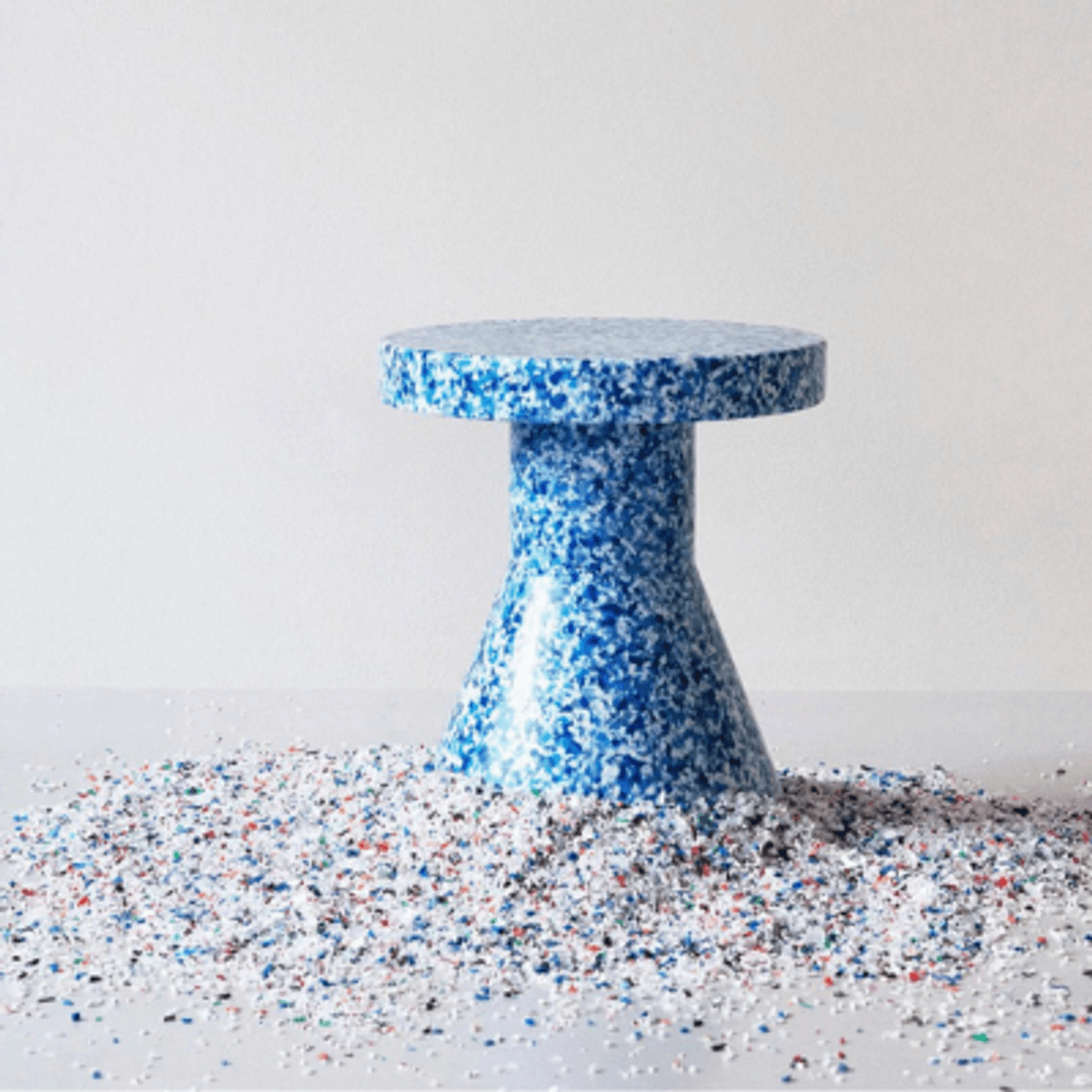 Bit Stool cone blue