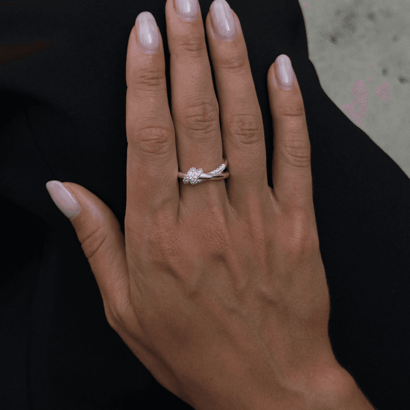 Pavé Knot Ring Silver