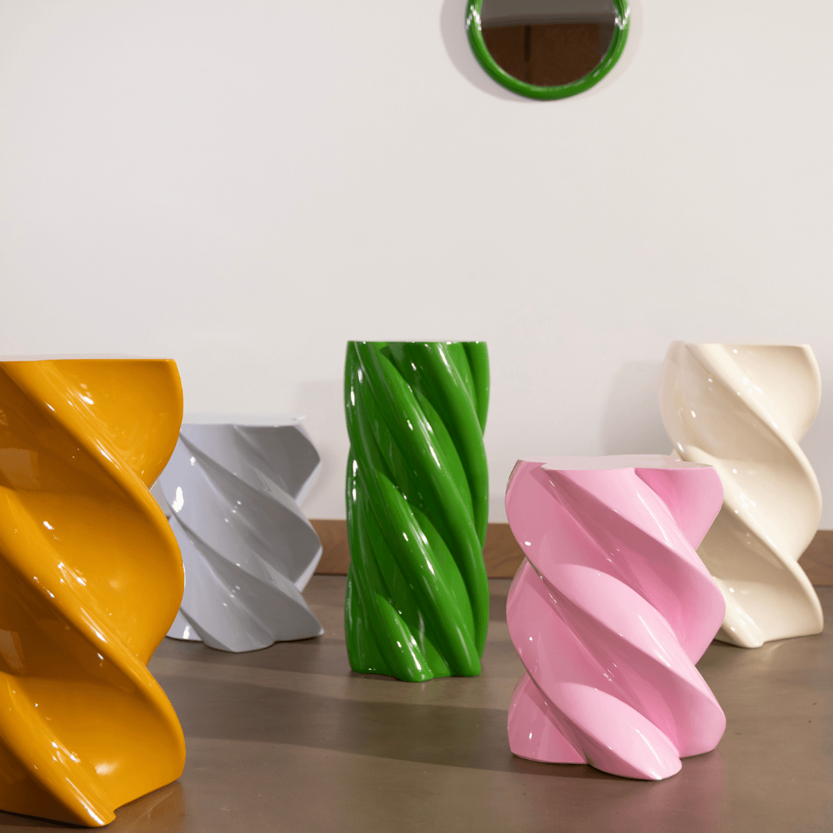 Bord / Pillar marshmallow off white